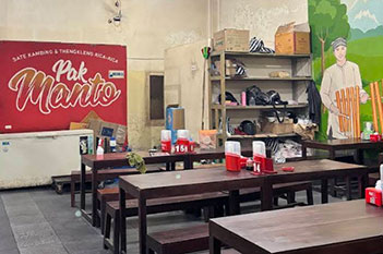 Sate Kambing Pak Manto Malang